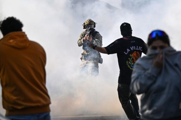 বিক্ষোভে পুলিশের ভূমিকা: বিচারকের তোপে, কী জানলেন?