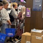 ধর্মীয় পোশাক: আরাম আর স্বস্তিতে বহু মরমণ নারীর চোখে আনন্দ!