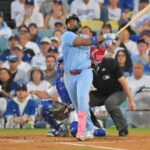 ভ্লাদিমির গেরেরোর উড়ন্ত ছক্কা, বিশ্ব সিরিজে ফিরল উত্তেজনা!